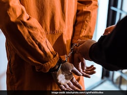15-Year-Old Boy In UK Given Life Sentence For Fatally Stabbing Teenager In Chest 15-Year-Old Boy In UK Given Life Sentence For Fatally Stabbing Teenager In Chest