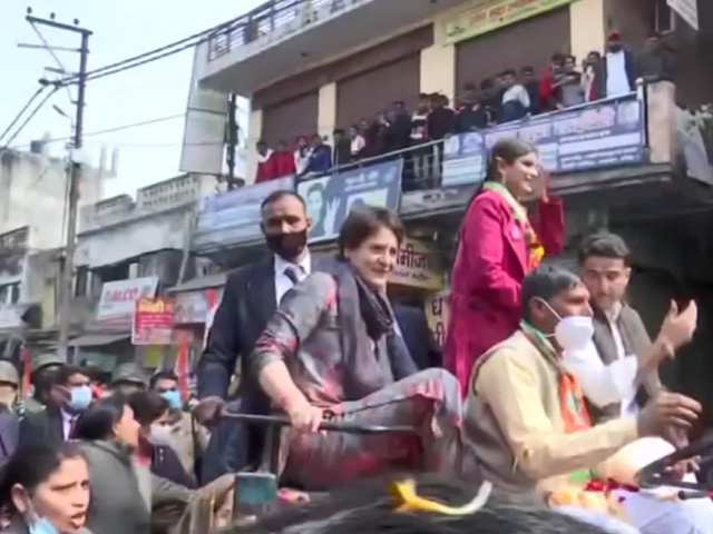 UP Polls: Priyanka Gandhi Vadra Holds Massive Roadshow In Meerut