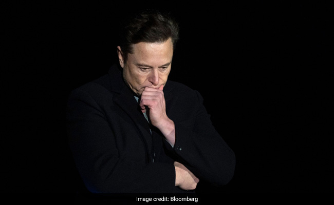 The $200 Billion Club Loses Last Member As Elon Musk's Wealth Tumbles