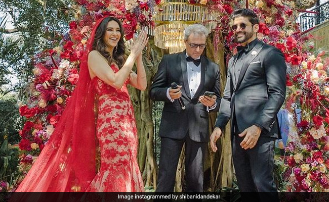 "Mr And Mrs": Shibani Dandekar And Farhan Akhtar Share Dreamy Wedding Pics