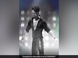 Tiger Shroff Calls Singing Punjabi/English Single <i>Poori Gal Baat</i> "Most Challenging" Tiger Shroff Calls Singing Punjabi/English Single <i>Poori Gal Baat</i> "Most Challenging"