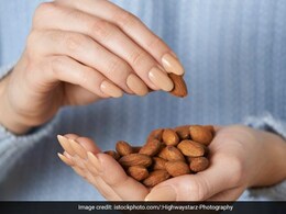 रोज सुबह खाली पेट खा लिए 4 से 5 बादाम, तो शरीर को मिलेंगे ये 7 फायदे रोज सुबह खाली पेट खा लिए 4 से 5 बादाम, तो शरीर को मिलेंगे ये 7 फायदे