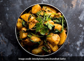 Make Punjabi-Style Aloo Mooli Ki Sabzi In The Passing Winter Season (Easy Recipe Inside) Make Punjabi-Style Aloo Mooli Ki Sabzi In The Passing Winter Season (Easy Recipe Inside)