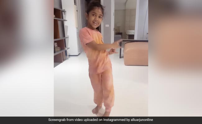 Viral: Allu Arjun's Daughter Arha Aces Instagram's <i>'Kacha Badam'</i> Trend