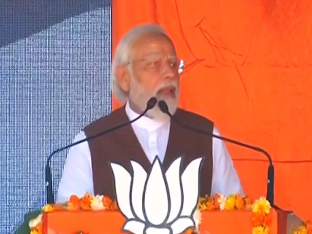 <i>Maalik</i> Was Clapping: PM Slams Priyanka Gandhi In "Bhaiye" Remark Row