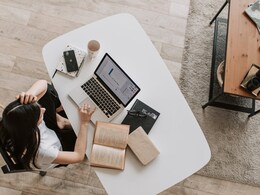 "Not A Team Player": Woman Shamed By Manager For Refusing To Work On Day Off, Sparks Debate