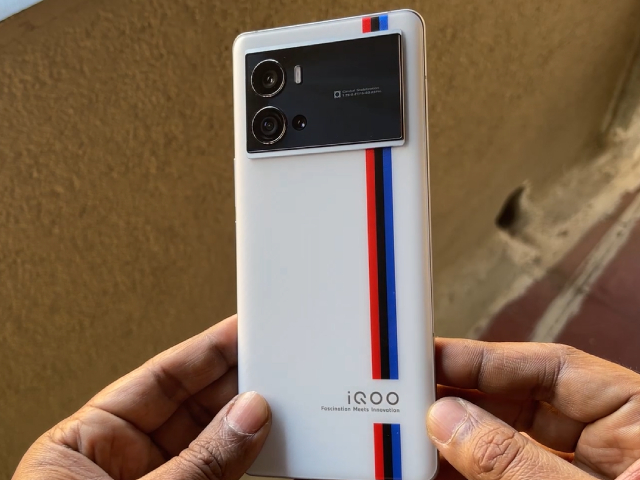 iQoo 9 Pro First Impressions: Dressed to Impress