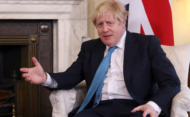 UK PM Boris Johnson Offers "Full Apology" After Partygate Fine