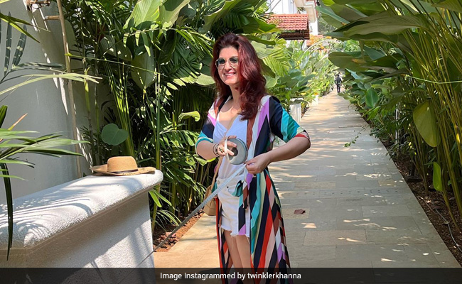 Twinkle Khanna Calls On Members Of "Foot-In- Mouth Disease" In Hilarious Post