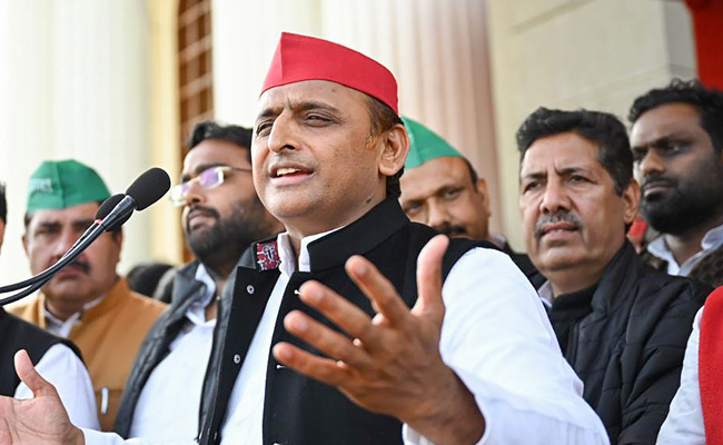 "BJP World's Biggest Party...Of Liars": Akhilesh Yadav In Varanasi