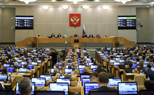 Russia Parliament Asks Putin To Recognise Breakaway East Ukraine Regions