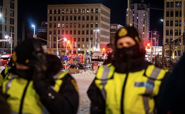 Long Standoffs, Choked Capital: Canada's Anti-Vaccine Protesters Dawdle