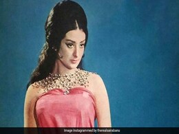 Saira Banu Best Photos: बॉलीवुड की सबसे बबली एक्ट्रेस थीं सायरा बानो, दिलीप कुमार यूं ही नहीं हार बैठे थे दिल Saira Banu Best Photos: बॉलीवुड की सबसे बबली एक्ट्रेस थीं सायरा बानो, दिलीप कुमार यूं ही नहीं हार बैठे थे दिल