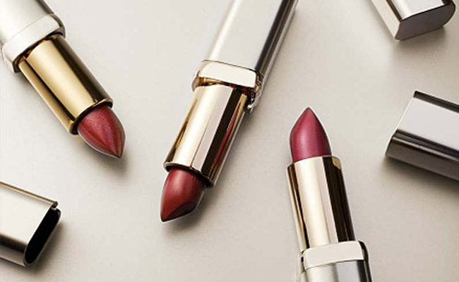 Add Glam To Your Makeup Look With These Amazing Party Ready Lipsticks