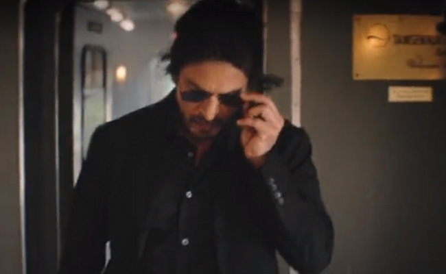 Shah Rukh Khan Makes A 'Toofani' Comeback In New Ad, Fans Can't Keep Calm