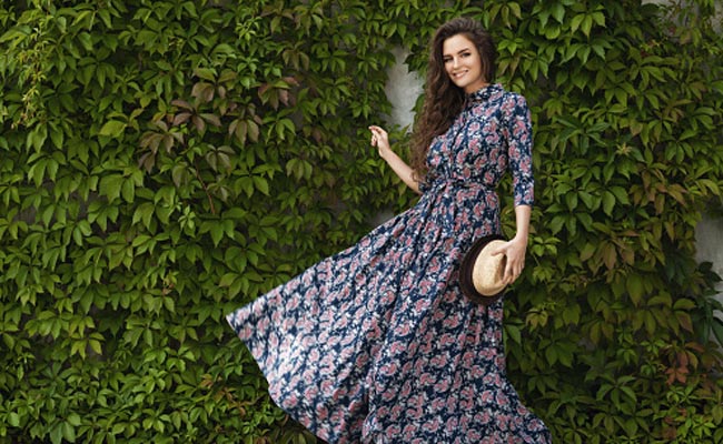Swirl And Twirl Like An Absolute Diva With These Beautiful Maxi Dresses