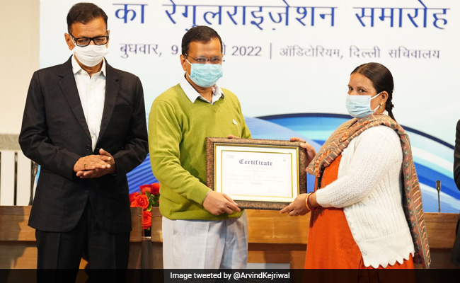 Delhi Gives Permanent Jobs To 700 Contractual Jal Board Employees