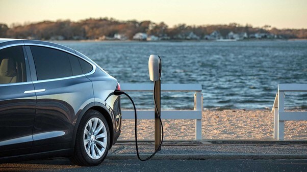 Electric Cars Need Oil? What are The Fluids Are Used For EV Maintenance