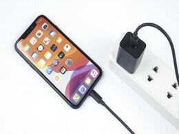 मोबाइल समेत सभी इलेक्ट्रानिक गैजेट्स के लिए एक ही चार्जर! केंद्र सरकार ने लिया बड़ा फैसला मोबाइल समेत सभी इलेक्ट्रानिक गैजेट्स के लिए एक ही चार्जर! केंद्र सरकार ने लिया बड़ा फैसला