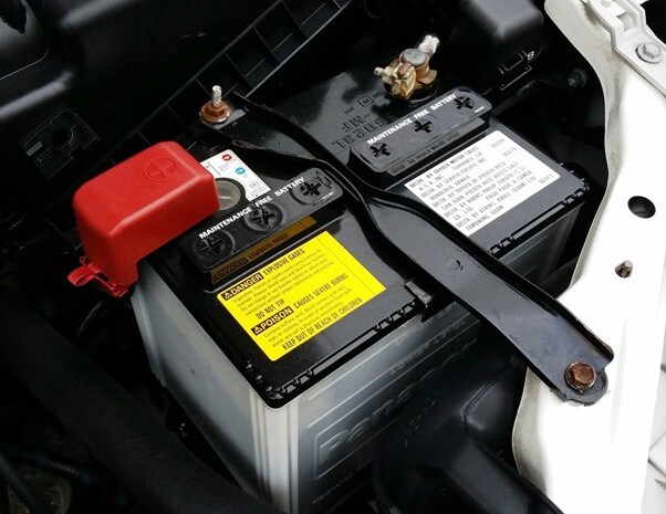 Cleaning the Battery Terminals in the Car