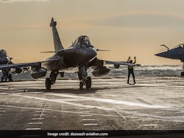 India, France Sign Rs 63,000 Crore Deal For 26 Rafale-M Jets For Navy India, France Sign Rs 63,000 Crore Deal For 26 Rafale-M Jets For Navy
