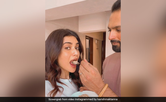 "<i>Kuch Meetha Ho Jaaye</i>?": What Karishma Tanna Cooked After Her Wedding