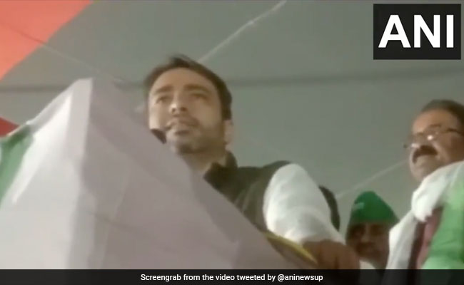 भाजपा पर निशाना साधते हुए जयंत चौधरी ने कहा "मैं हेमा मालिनी नहीं बनना चाहता"