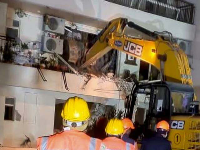 60 Hours After Gurgaon Building Collapse, Woman's Body Retrieved