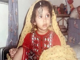 लहंगा चोली में दुल्हन की तरह सजी यह बच्ची आज करती है बॉलीवुड पर राज, पहचानेंगे तो ही कहलाएंगे सरताज लहंगा चोली में दुल्हन की तरह सजी यह बच्ची आज करती है बॉलीवुड पर राज, पहचानेंगे तो ही कहलाएंगे सरताज