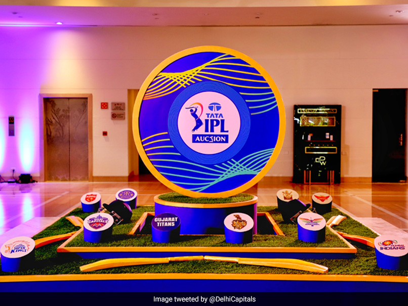 IPL Media Rights : कैसा रहा नीलामी का पहला पूरा दिन, कितनी और कौन सी कंपनियां थी दौड़ में, जानिए सब कुछ