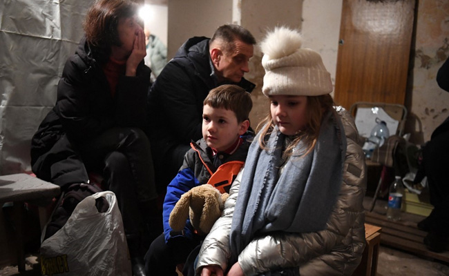 "Immediately! Now!": Terrified Rush Into Ukraine Basements