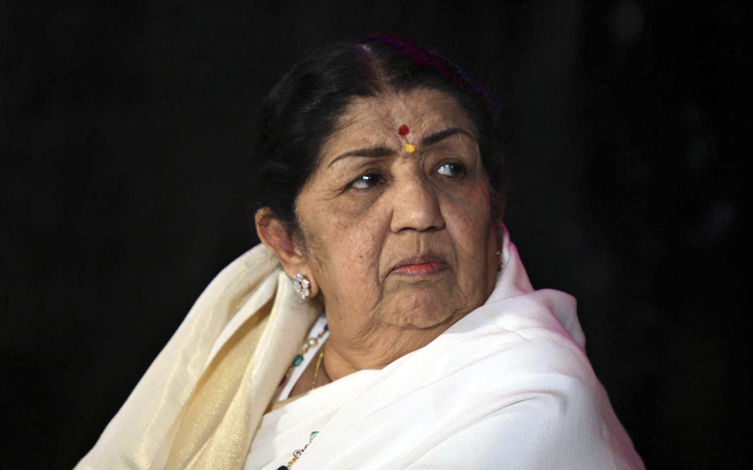 "Feb 6 Is A Dark Day For Us": Hema Malini Mourns Lata Mangeshkar