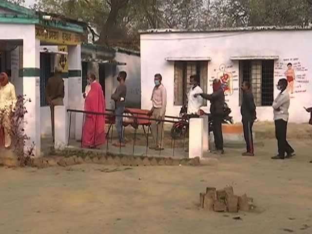 'जिला नहीं तो वोट नहीं' :  दुद्धी को जिला बनाने की मांग पर अड़े लोग, सालों से हो रहा है इंतजार