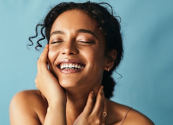 Want Healthy And Glowing Skin? 5 Fruits You Can Eat To Rejuvenate Your Skin Want Healthy And Glowing Skin? 5 Fruits You Can Eat To Rejuvenate Your Skin