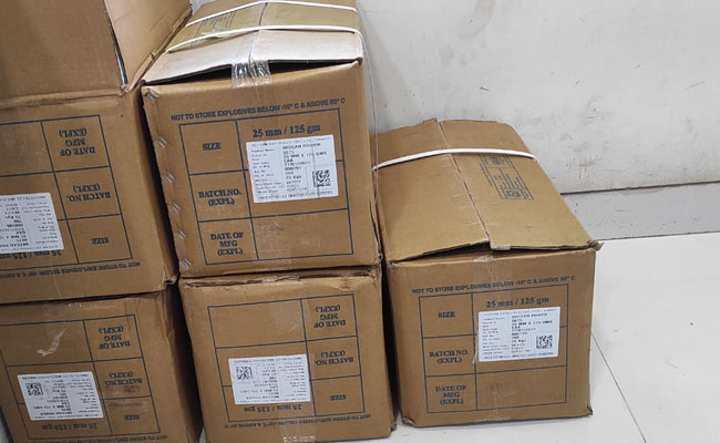 1,000 Gelatin Sticks, 1,000 Detonators Seized In Maharashtra; 3 Arrested