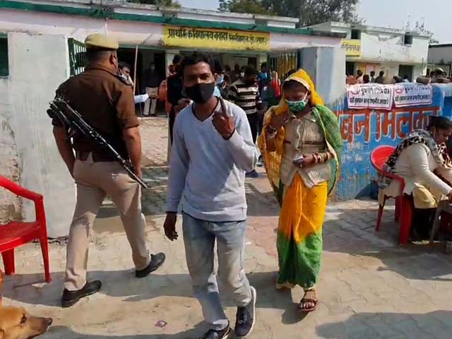 UP Elections 2022 : यूपी में आज चौथे चरण की वोटिंग, किसानों की मौत को लेकर चर्चा में आए लखीमपुर खीरी पर फोकस
