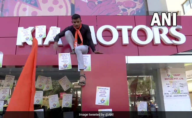 Gujarat Sees Protests At Hyundai, Kia, Domino's, KFC Over Kashmir Tweets