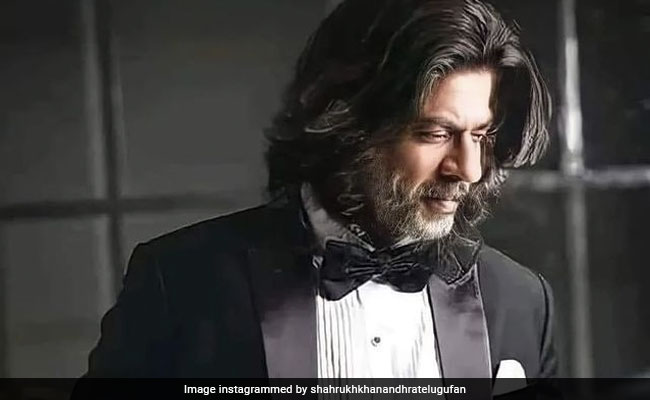 Turns Out, This Viral Shah Rukh Khan Pic Is Not The "Original." See Dabboo Ratnani's Post