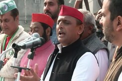"Double Engine Means Double Corruption": Akhilesh Yadav's All-Out Attack "Double Engine Means Double Corruption": Akhilesh Yadav's All-Out Attack