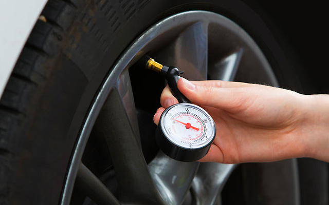 What To Do When Your Tyre Pressure Drops