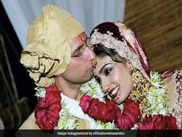 शादी की सालगिरह पर Raveena Tandon ने शेयर किए 18 साल पुराने वीडियो, पति के लिए बोलीं- तुम ही हो सब कुछ शादी की सालगिरह पर Raveena Tandon ने शेयर किए 18 साल पुराने वीडियो, पति के लिए बोलीं- तुम ही हो सब कुछ