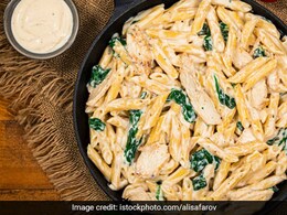 How To Make Creamy White Sauce Pasta With Mushroom And Chicken