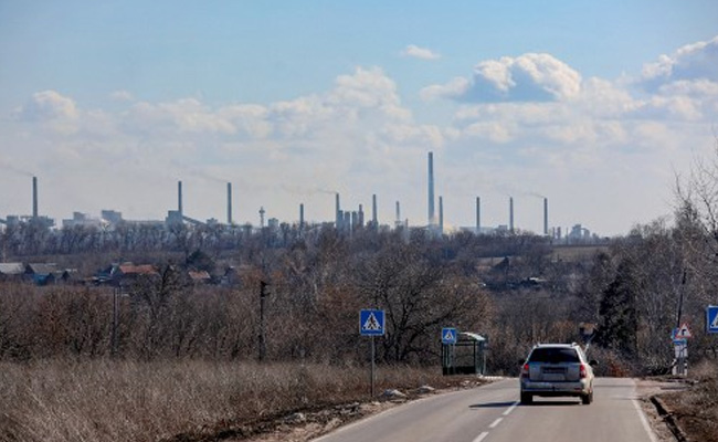 Blasts Heard In Ukraine City Held By Russian-Backed Separatists: Report