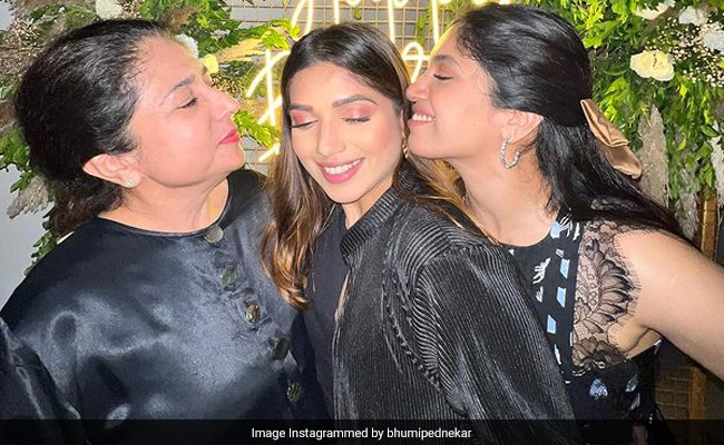 "Upwards And Onwards Baby Girl": Bhumi Pednekar's Birthday Wish For Sister Samiksha
