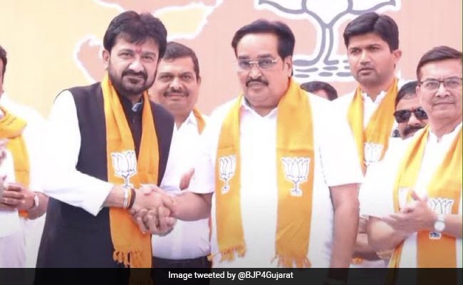 Former Gujarat Congress Spokesperson Jayrajsinh Parmar Joins BJP