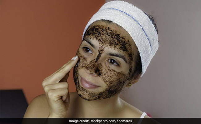 Skin Care: चेहरे पर काले धब्बों से परेशान हैं तो अपनाएं ये घरेलू उपाय, निखर उठेगा चेहरा और त्वचा दिखेगी खिली-खिली