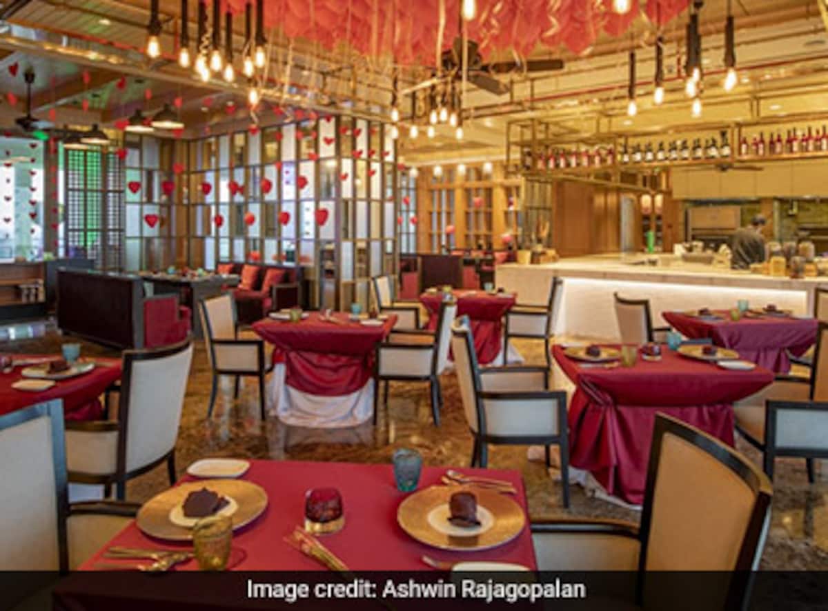 Choose From These Romantic Dinner Venues Across South India ...