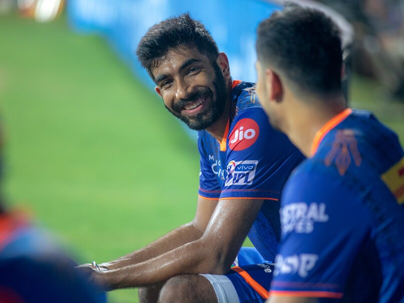 IPL 2022 Mega Auction Jasprit Bumrah's Cryptic Tweet Leaves Cricket