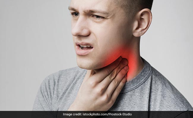 Dysphagia: It can cause throat ache and problem in swallowing food