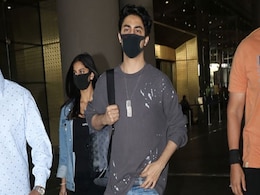 Pics: Aryan And Suhana Khan Fly Home After Filling In For Dad Shah Rukh Khan At IPL Auction Pics: Aryan And Suhana Khan Fly Home After Filling In For Dad Shah Rukh Khan At IPL Auction
